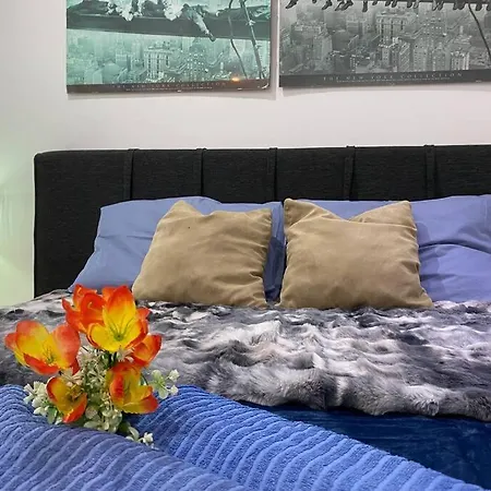 Beautiful Seafront In With Valletta View Apartment Sliema